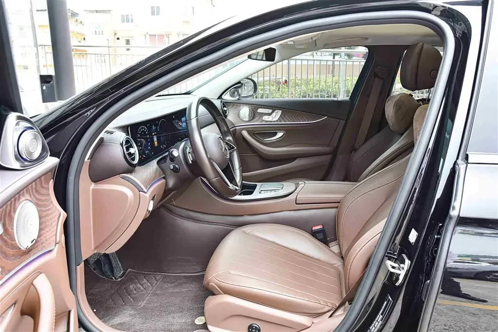 2023 Mercedes-Benz E Class 2.0T 258HP L4 9AT,autocango,china used car exporter,china ev exporter,chinese used car exporter,chinese used ev exporter
