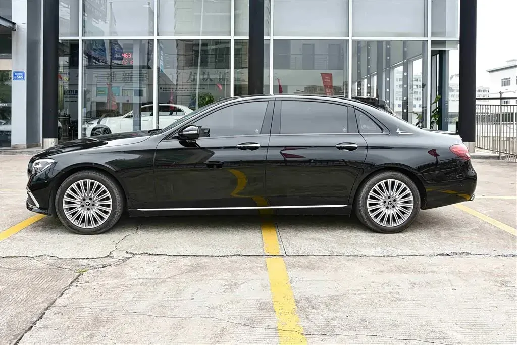 2023 Mercedes-Benz E Class 2.0T 258HP L4 9AT,autocango,china used car exporter,china ev exporter,chinese used car exporter,chinese used ev exporter