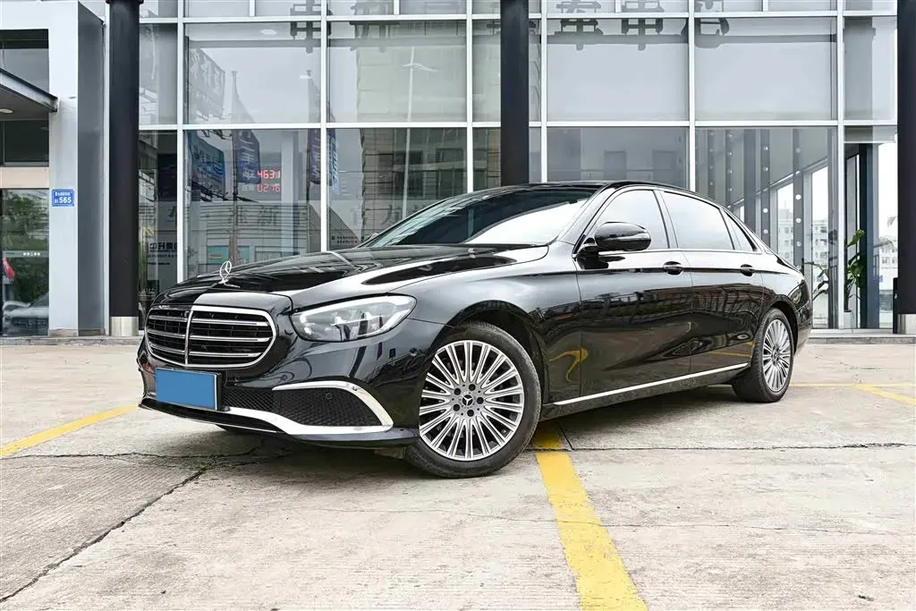 2023 Mercedes-Benz E Class 2.0T 258HP L4 9AT,autocango,china used car exporter,china ev exporter,chinese used car exporter,chinese used ev exporter