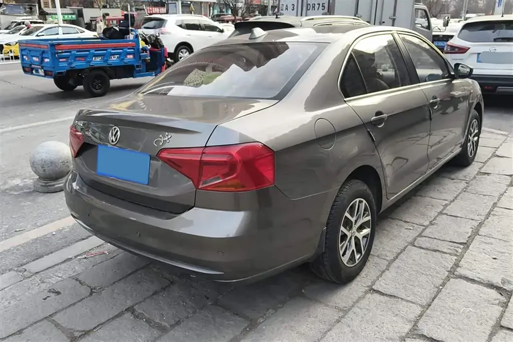 2017 Volkswagen Jetta 1.4L 90HP L4 5MT,autocango,china used car exporter,china ev exporter,chinese used car exporter,chinese used ev exporter