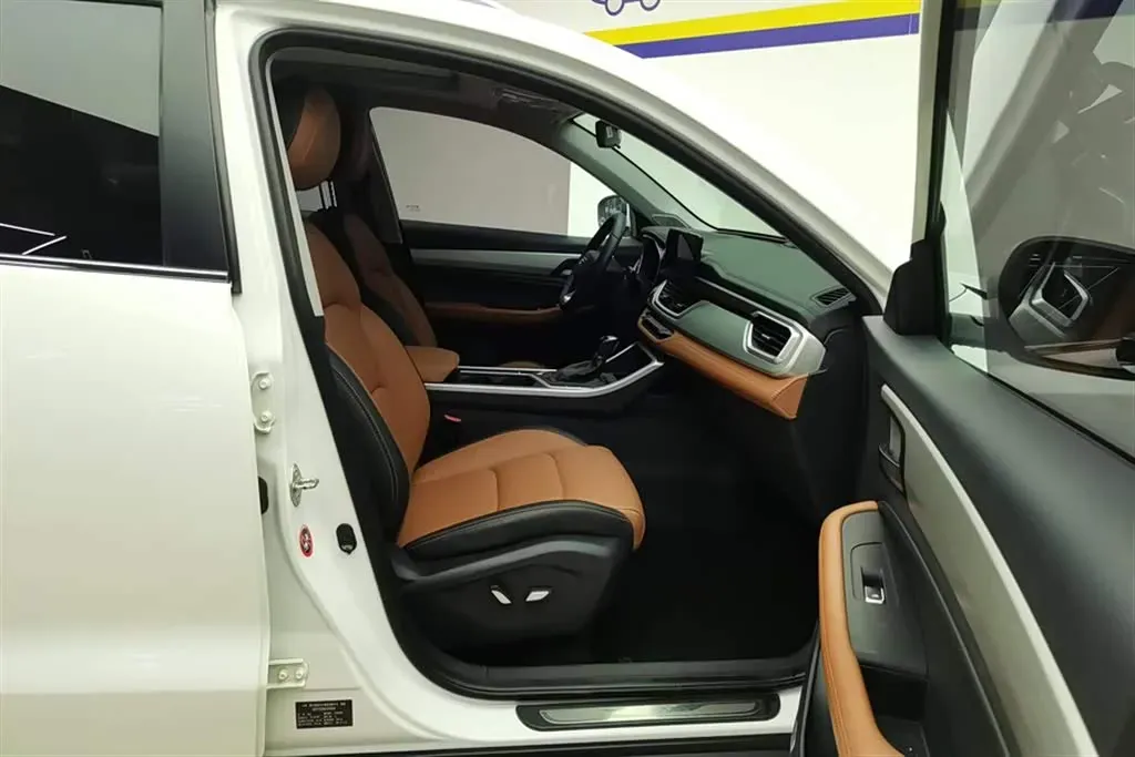 2020 Geely Vision X6 1.4T 141HP L4 CVT,autocango,china used car exporter,china ev exporter,chinese used car exporter,chinese used ev exporter