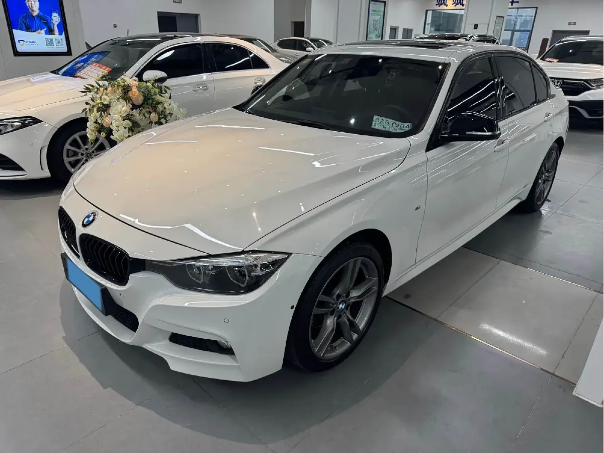 2018 BMW 3 Series 2.0T 184HP L4 8AT