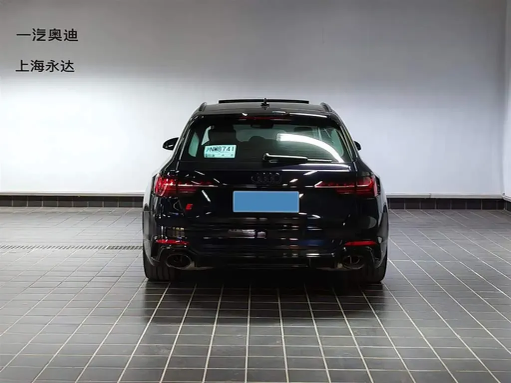 2023 Audi RS 4 2.9T 450HP V6 8AT,autocango,china used car exporter,china ev exporter,chinese used car exporter,chinese used ev exporter