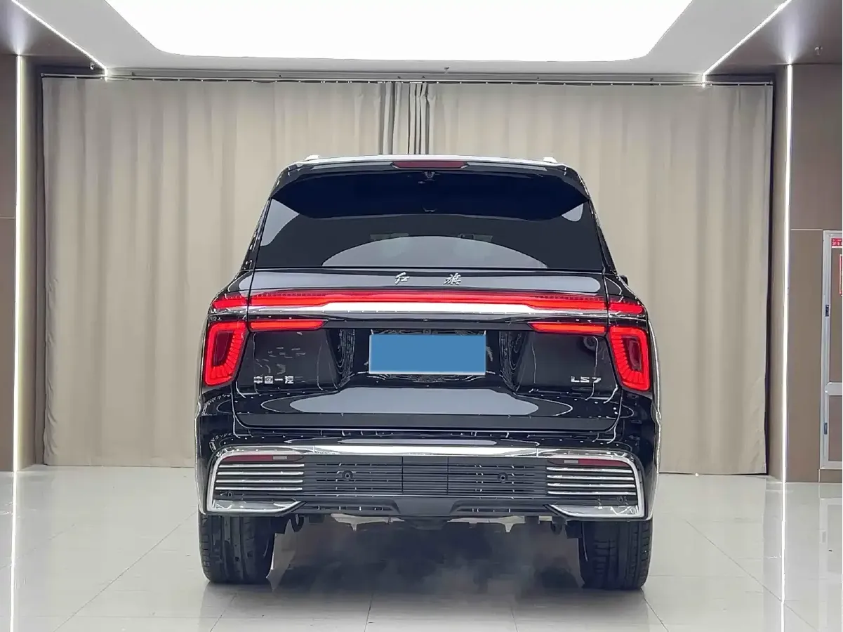 2022 HongQi Guoyao 4.0T 360HP V8 8AT,autocango,china used car exporter,china ev exporter,chinese used car exporter,chinese used ev exporter