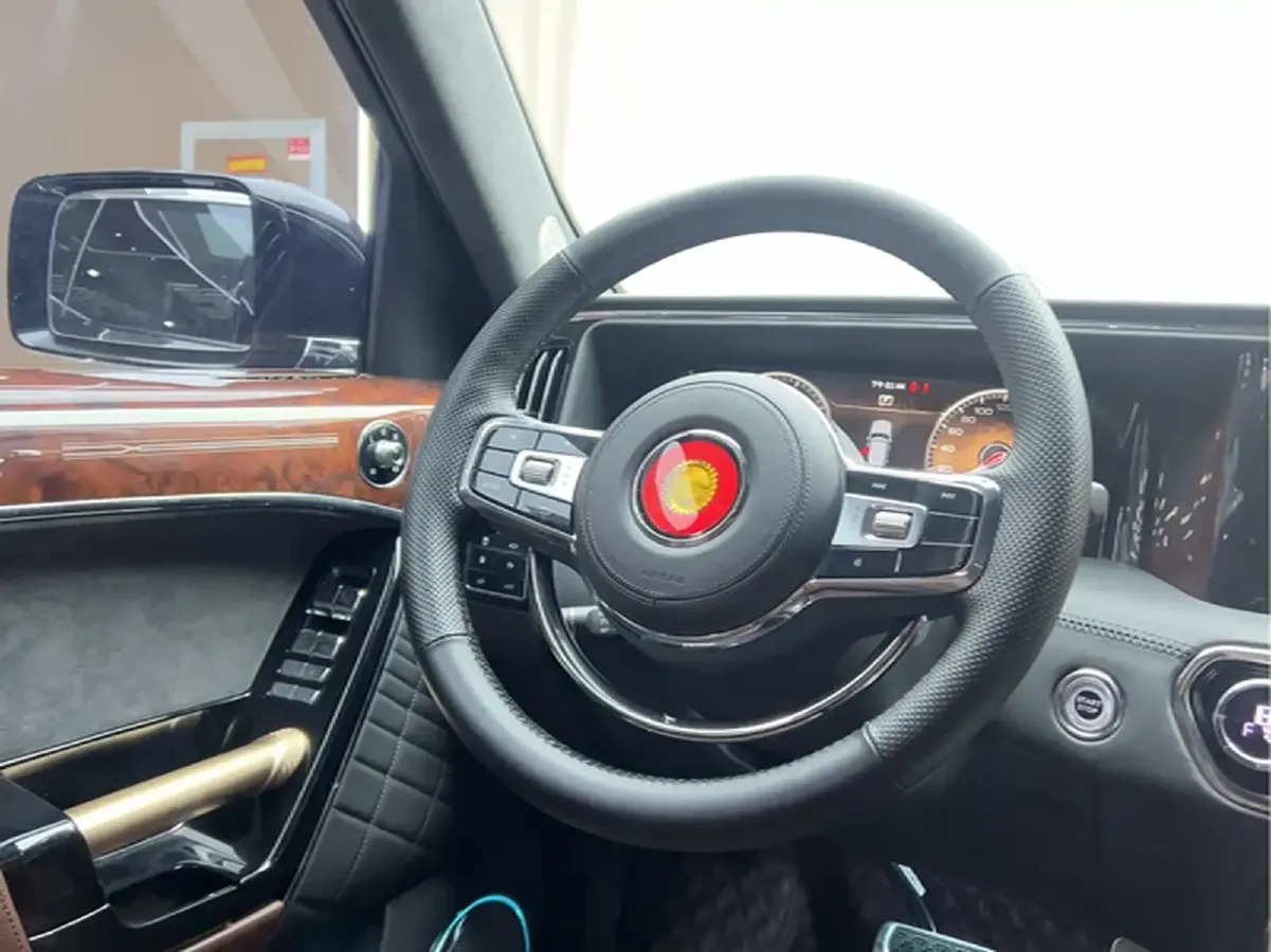 2022 HongQi Guoyao 4.0T 360HP V8 8AT,autocango,china used car exporter,china ev exporter,chinese used car exporter,chinese used ev exporter