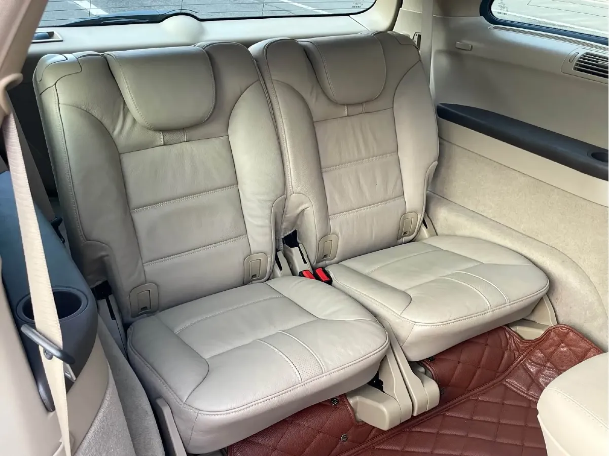 2015 Mercedes-Benz R Class 3.0T 272HP V6 7AT,autocango,china used car exporter,china ev exporter,chinese used car exporter,chinese used ev exporter