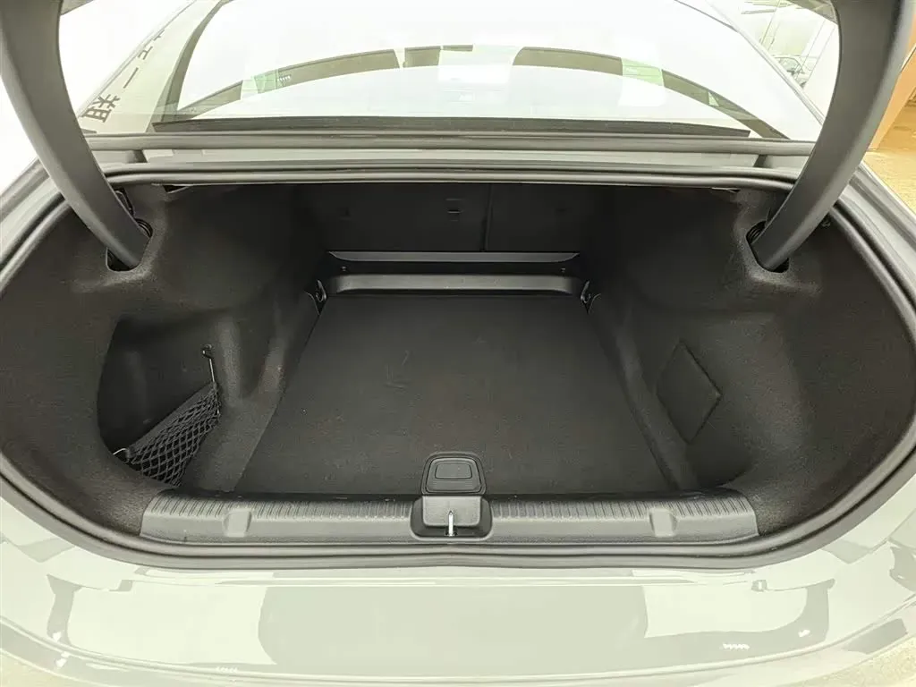 2022 Mercedes-Benz EQE Class BEV 96.1KWH,autocango,china used car exporter,china ev exporter,chinese used car exporter,chinese used ev exporter