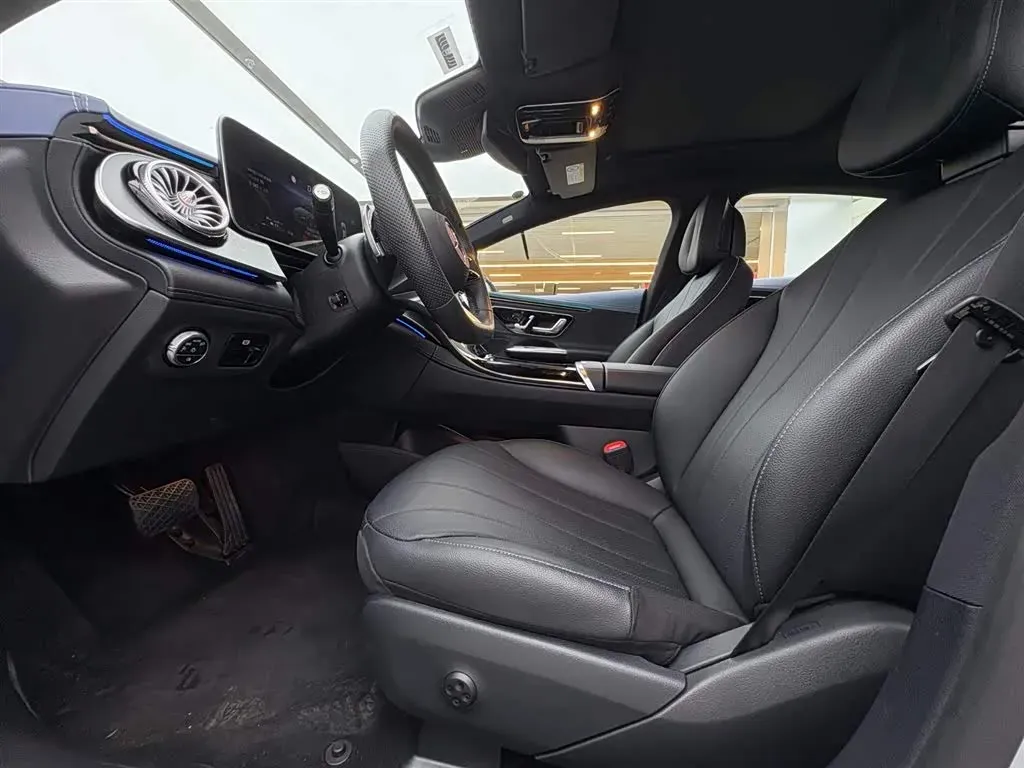 2022 Mercedes-Benz EQE Class BEV 96.1KWH,autocango,china used car exporter,china ev exporter,chinese used car exporter,chinese used ev exporter