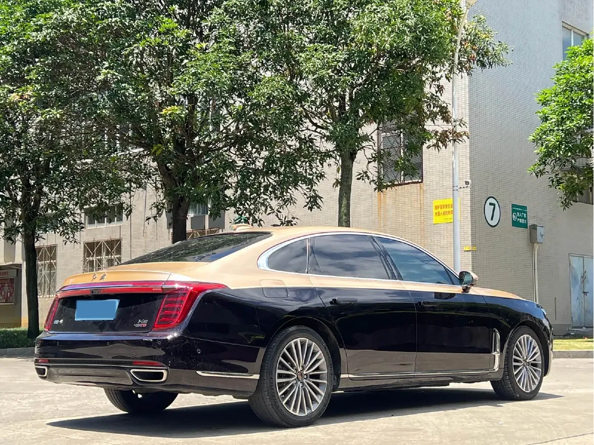 2020 HongQi H9 2.0T 252HP L4 7DCT,autocango,china used car exporter,china ev exporter,chinese used car exporter,chinese used ev exporter