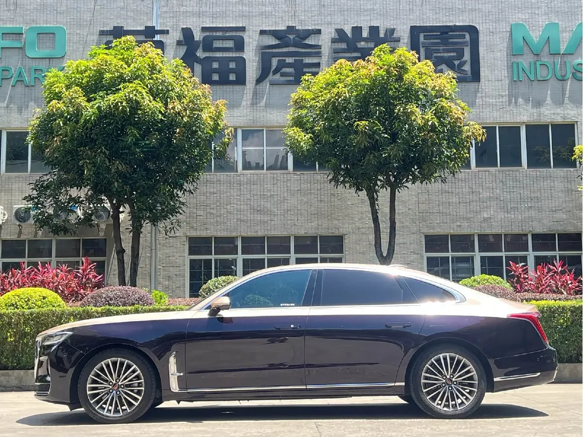 2020 HongQi H9 2.0T 252HP L4 7DCT,autocango,china used car exporter,china ev exporter,chinese used car exporter,chinese used ev exporter