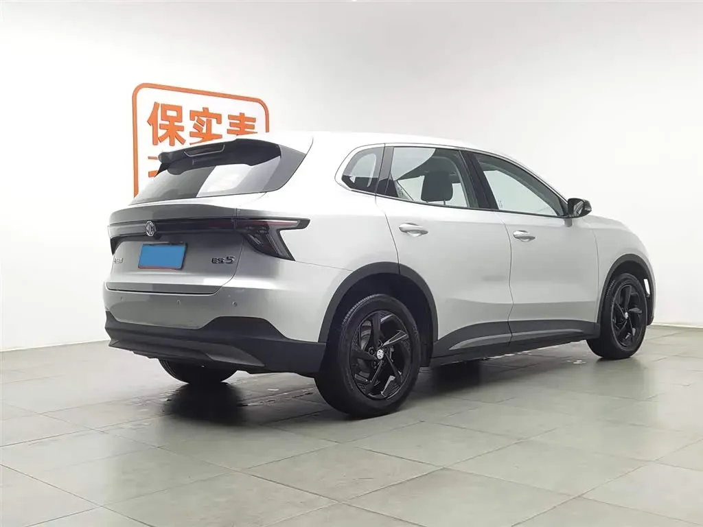 2025 MG MG ES5 BEV 62.2KWH,autocango,china used car exporter,china ev exporter,chinese used car exporter,chinese used ev exporter