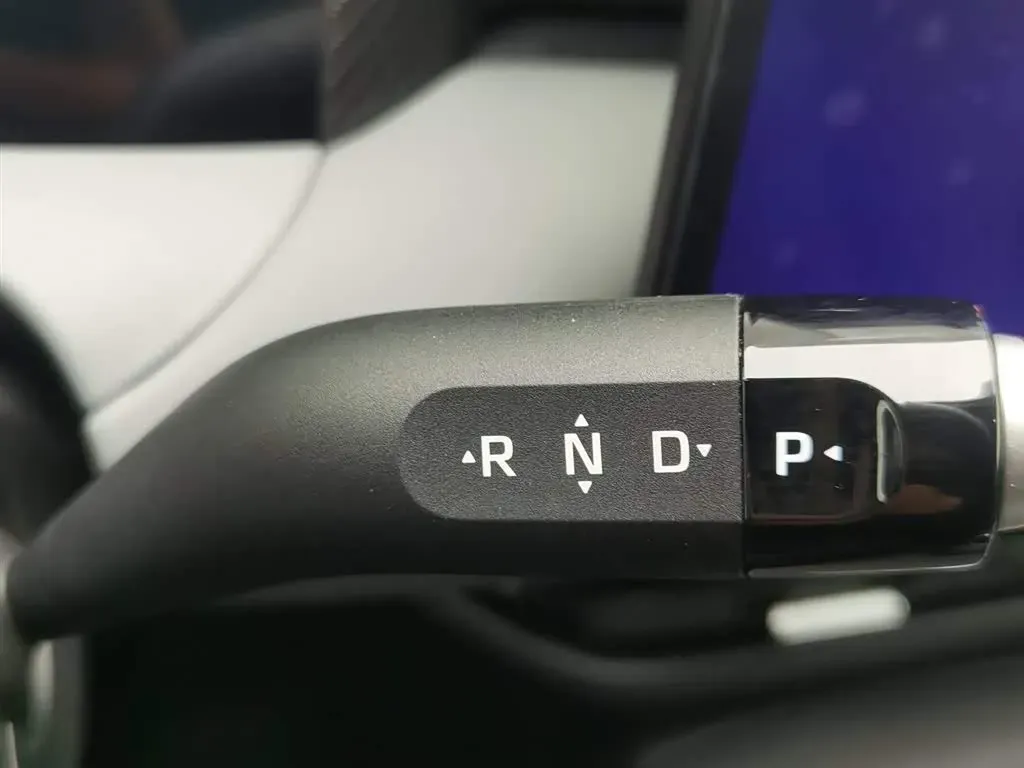 2025 MG MG ES5 BEV 62.2KWH,autocango,china used car exporter,china ev exporter,chinese used car exporter,chinese used ev exporter