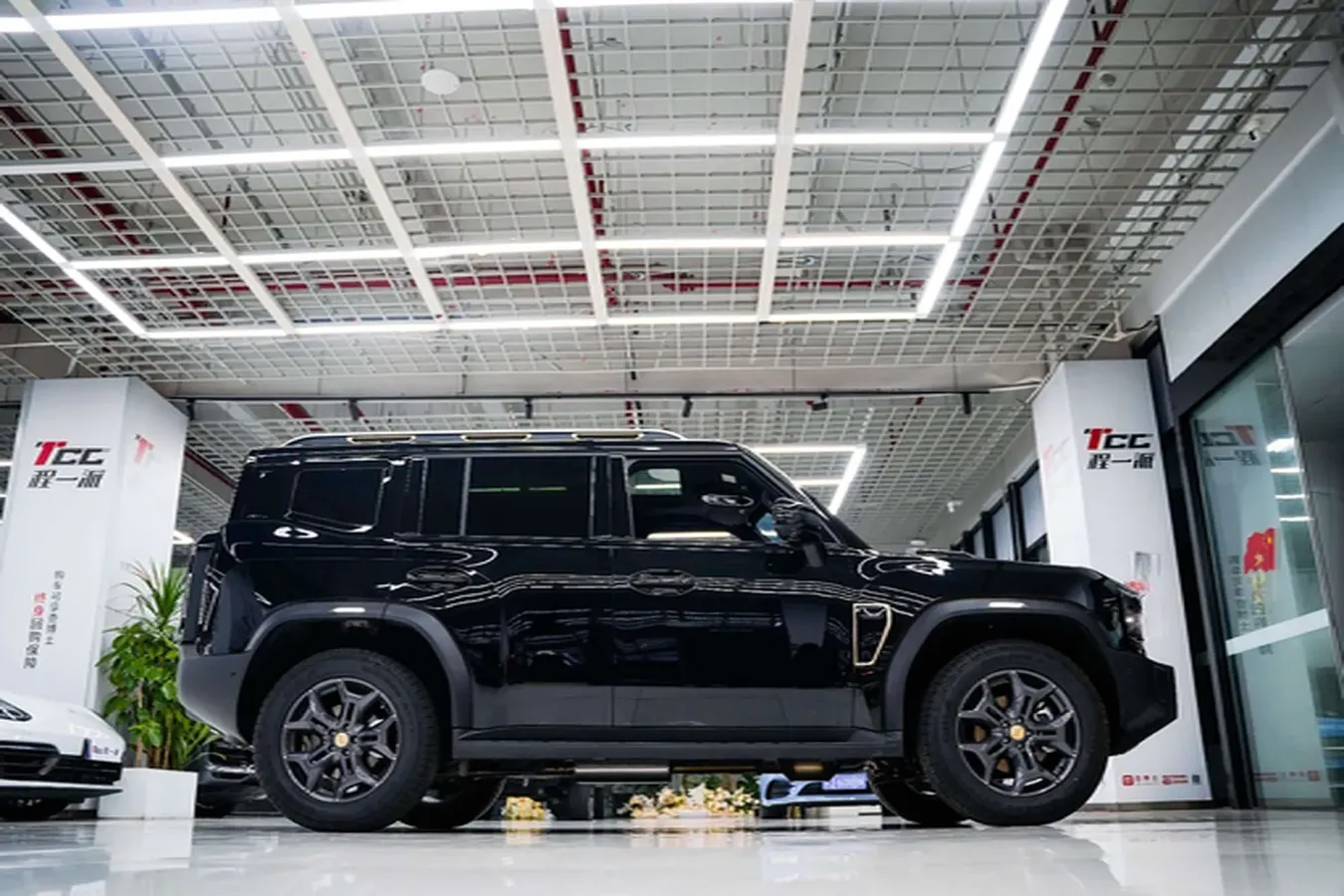 2025 Jetour Traveller 2.0T 254HP L4 7DCT,autocango,china used car exporter,china ev exporter,chinese used car exporter,chinese used ev exporter