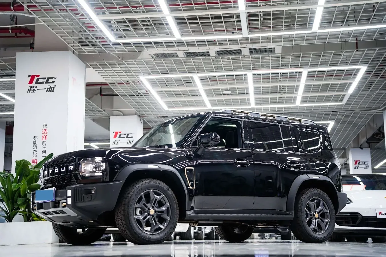 2025 Jetour Traveller 2.0T 254HP L4 7DCT,autocango,china used car exporter,china ev exporter,chinese used car exporter,chinese used ev exporter