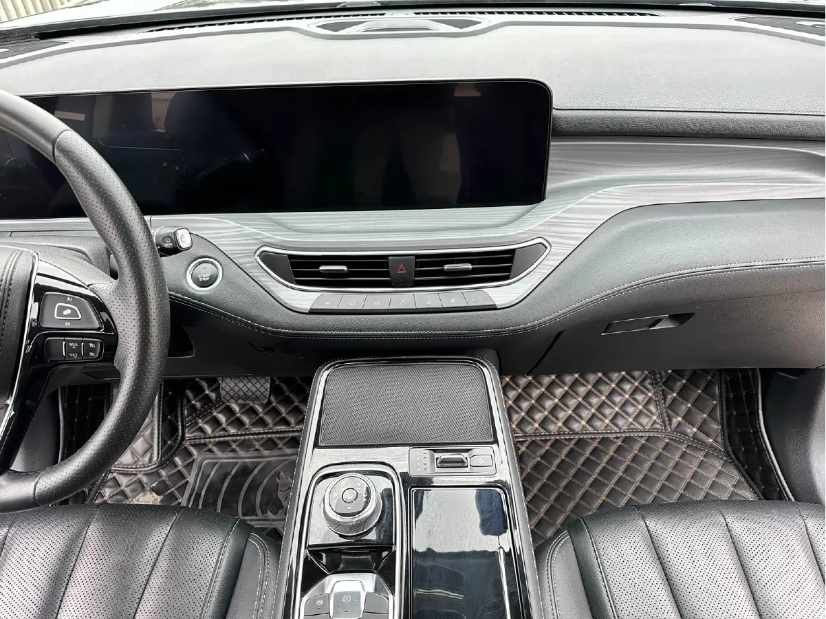 2021 Ford Equator 2.0T 224HP L4 6DCT,autocango,china used car exporter,china ev exporter,chinese used car exporter,chinese used ev exporter