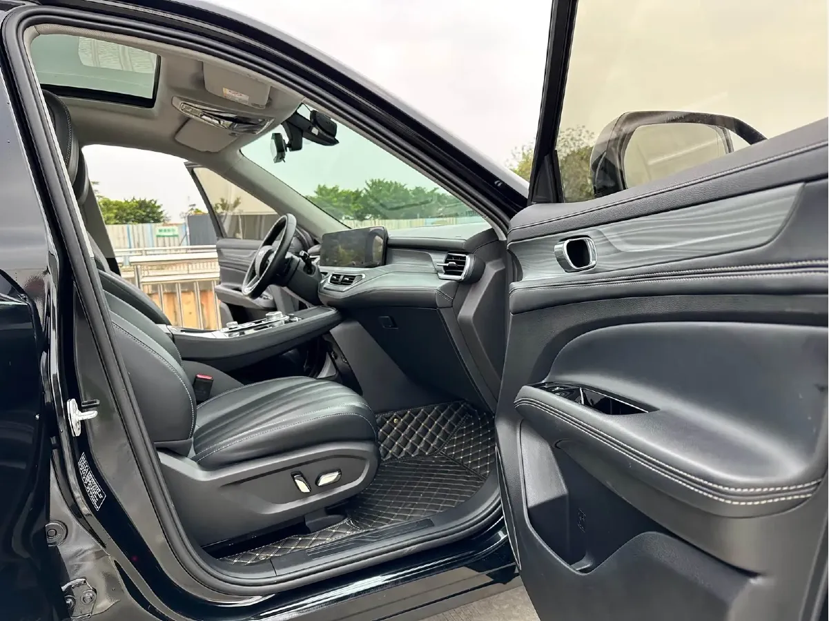 2021 Ford Equator 2.0T 224HP L4 6DCT,autocango,china used car exporter,china ev exporter,chinese used car exporter,chinese used ev exporter