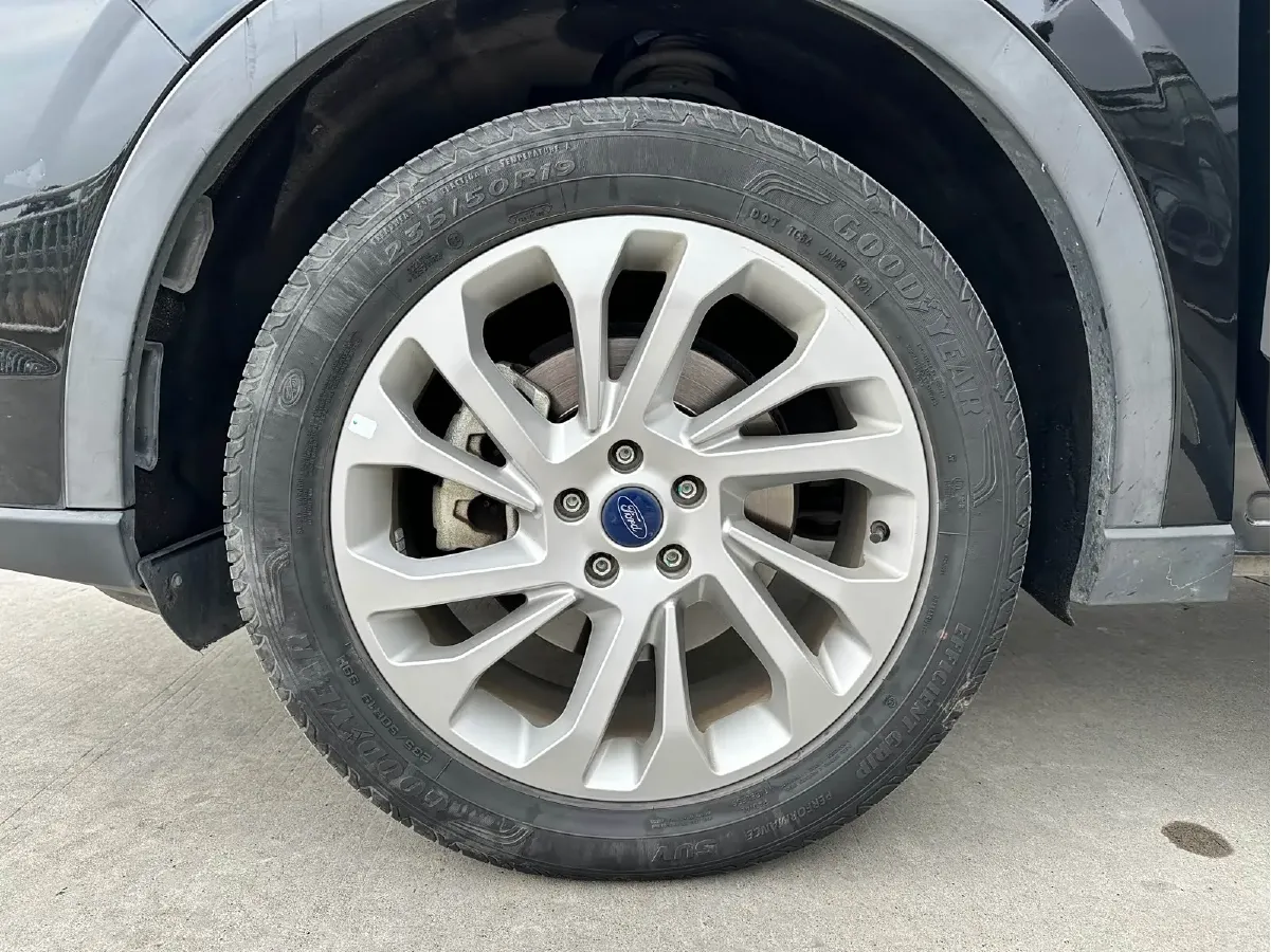 2021 Ford Equator 2.0T 224HP L4 6DCT,autocango,china used car exporter,china ev exporter,chinese used car exporter,chinese used ev exporter