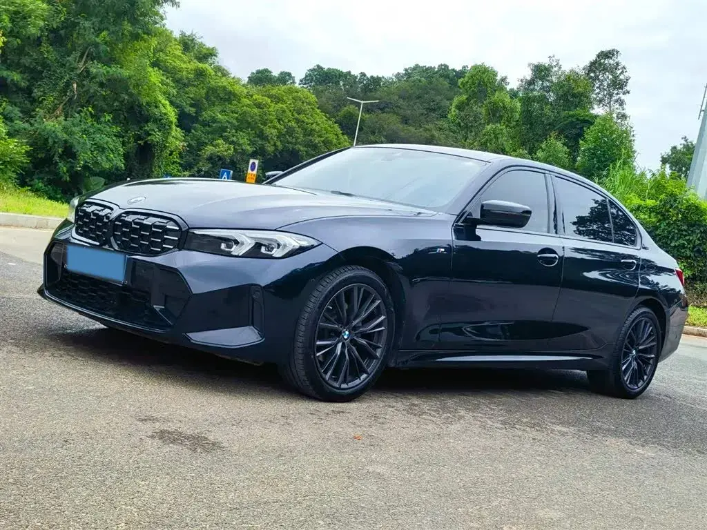 2024 BMW 3 Series 2.0T 184HP L4 8AT