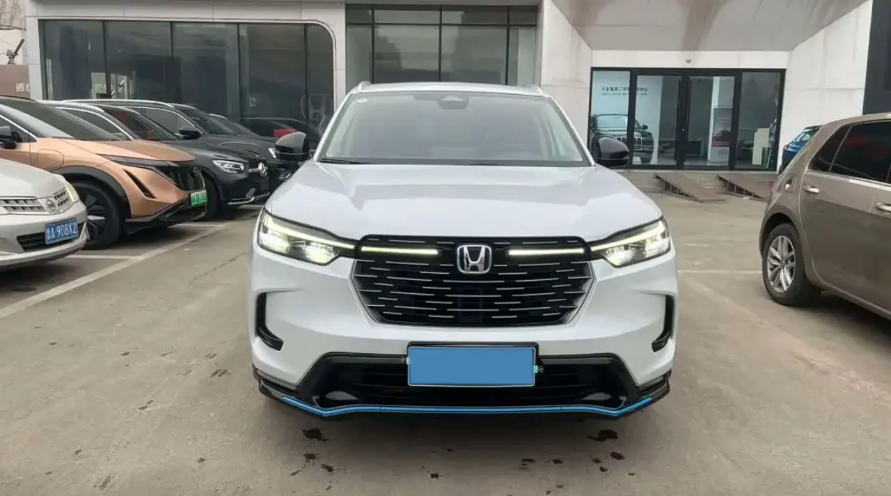 2023 Honda HR-V 2.0L 143HP L4 E-CVT Hybrid,autocango,china used car exporter,china ev exporter,chinese used car exporter,chinese used ev exporter