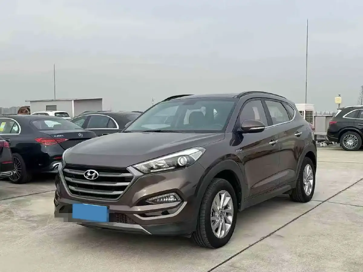 2015 Hyundai Tucson 1.6T 177HP L4 7DCT
