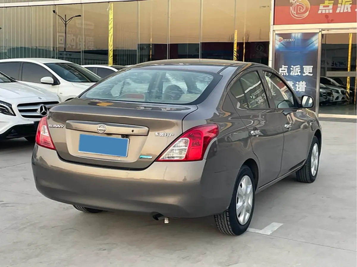 2011 Nissan Sunny 1.5L 112HP L4 5MT,autocango,china used car exporter,china ev exporter,chinese used car exporter,chinese used ev exporter