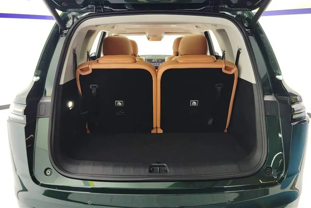 2024 Leapmotor C16 BEV 67.7KWH,autocango,china used car exporter,china ev exporter,chinese used car exporter,chinese used ev exporter