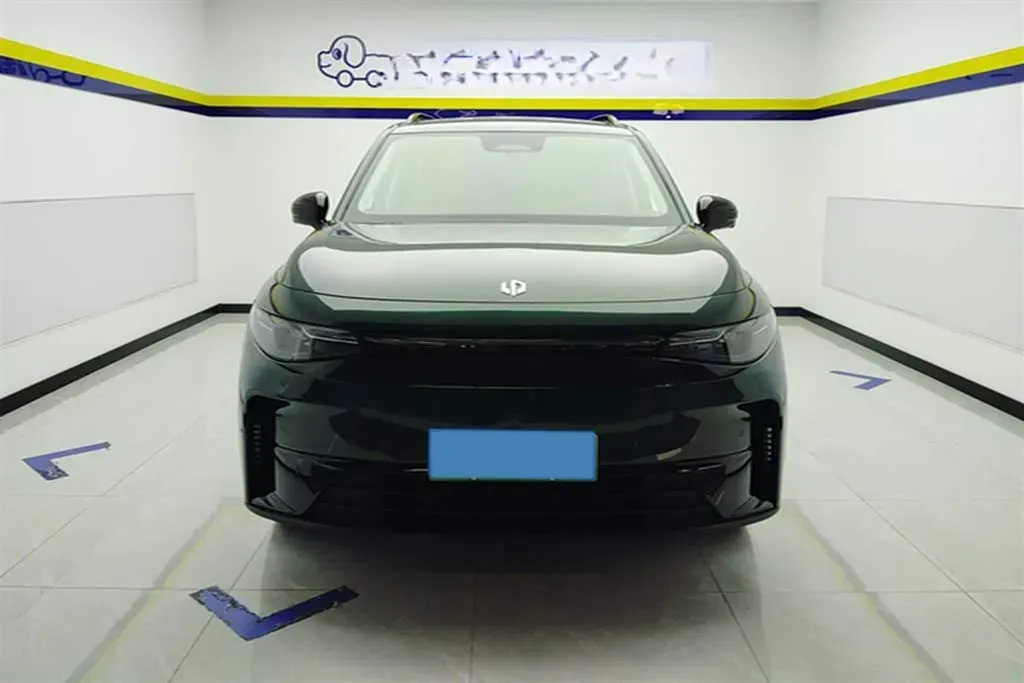 2024 Leapmotor C16 BEV 67.7KWH,autocango,china used car exporter,china ev exporter,chinese used car exporter,chinese used ev exporter