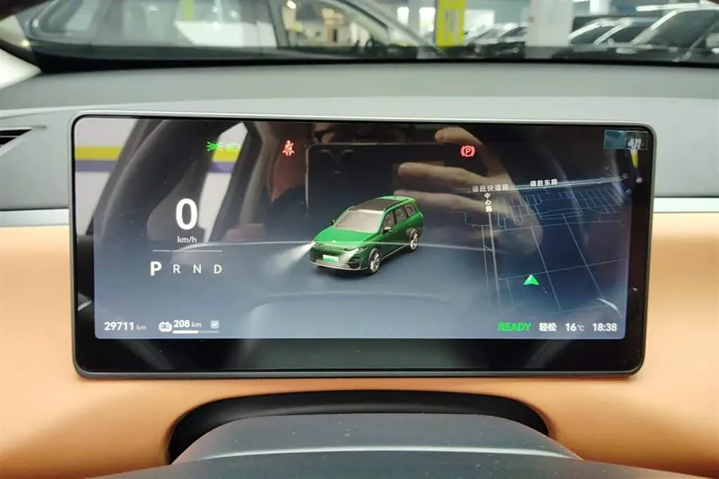 2024 Leapmotor C16 BEV 67.7KWH,autocango,china used car exporter,china ev exporter,chinese used car exporter,chinese used ev exporter