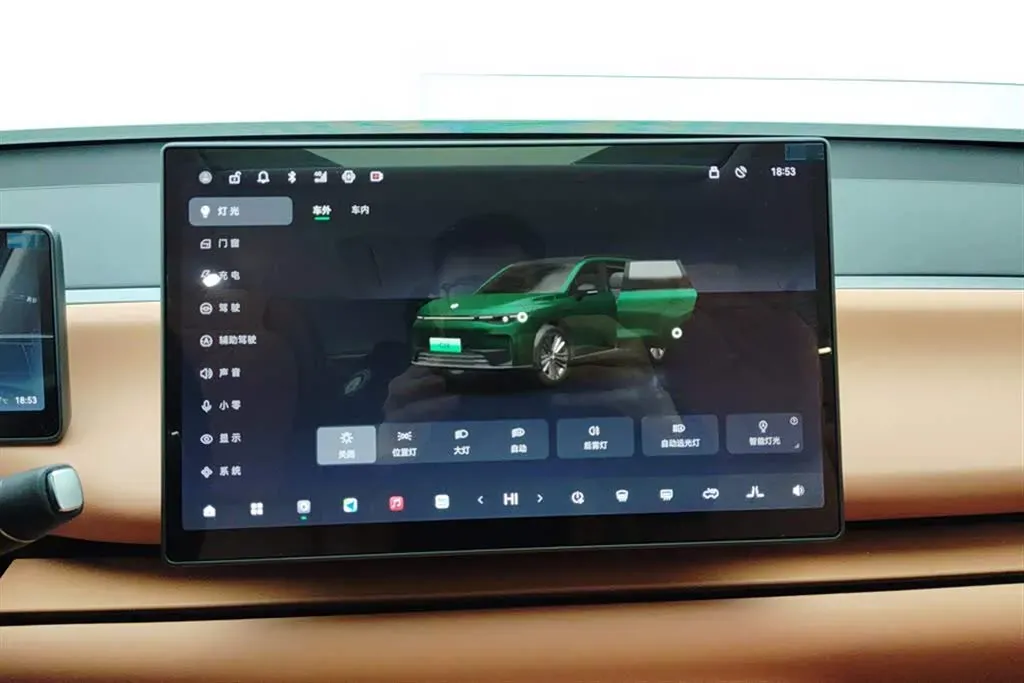 2024 Leapmotor C16 BEV 67.7KWH,autocango,china used car exporter,china ev exporter,chinese used car exporter,chinese used ev exporter