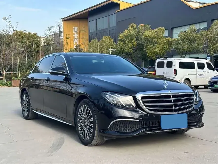 2018 Mercedes-Benz E Class 2.0T 245HP L4 9AT