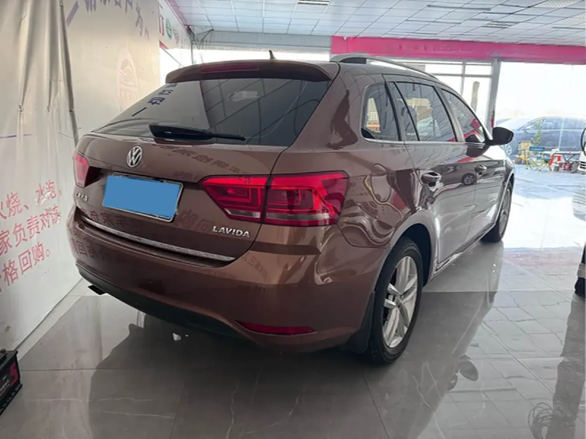 2015 Volkswagen Gran Lavida 1.6L 110HP L4 6AT,autocango,china used car exporter,china ev exporter,chinese used car exporter,chinese used ev exporter