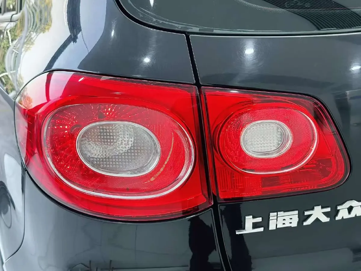 2012 Volkswagen Tiguan 1.8T 160HP L4 6AT,autocango,china used car exporter,china ev exporter,chinese used car exporter,chinese used ev exporter