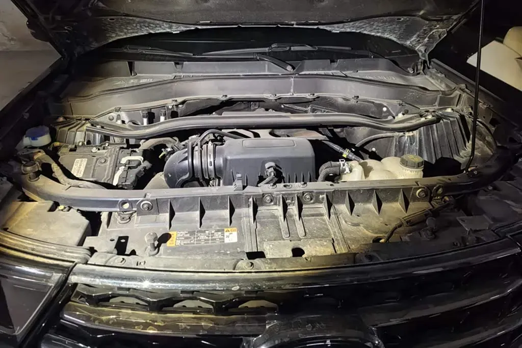 2020 Ford Explorer 2.3T 276HP L4 10AT,autocango,china used car exporter,china ev exporter,chinese used car exporter,chinese used ev exporter