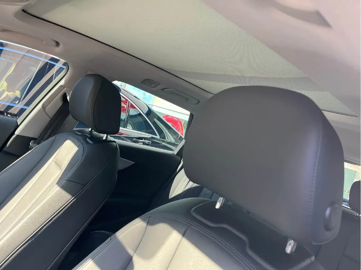 2017 Audi A4 2.0T 252HP L4 7DCT,autocango,china used car exporter,china ev exporter,chinese used car exporter,chinese used ev exporter