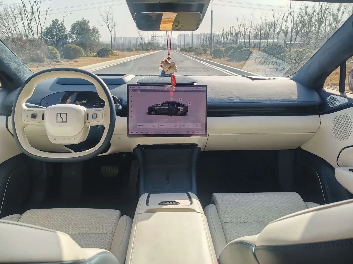 2024 Zeekr 007 BEV 75KWH,autocango,china used car exporter,china ev exporter,chinese used car exporter,chinese used ev exporter