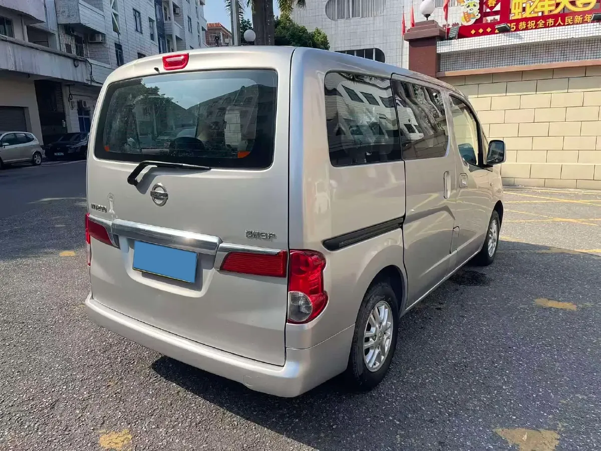 2011 Nissan NV200 1.6L 113HP L4 5MT,autocango,china used car exporter,china ev exporter,chinese used car exporter,chinese used ev exporter