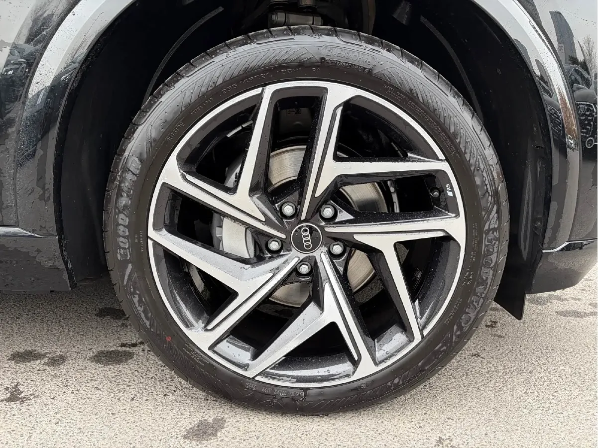 2026 Audi Q6L Sportback e-tron BEV,autocango,china used car exporter,china ev exporter,chinese used car exporter,chinese used ev exporter