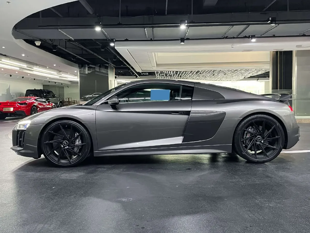 2016 Audi R8 5.2L 611HP V10 7DCT,autocango,china used car exporter,china ev exporter,chinese used car exporter,chinese used ev exporter