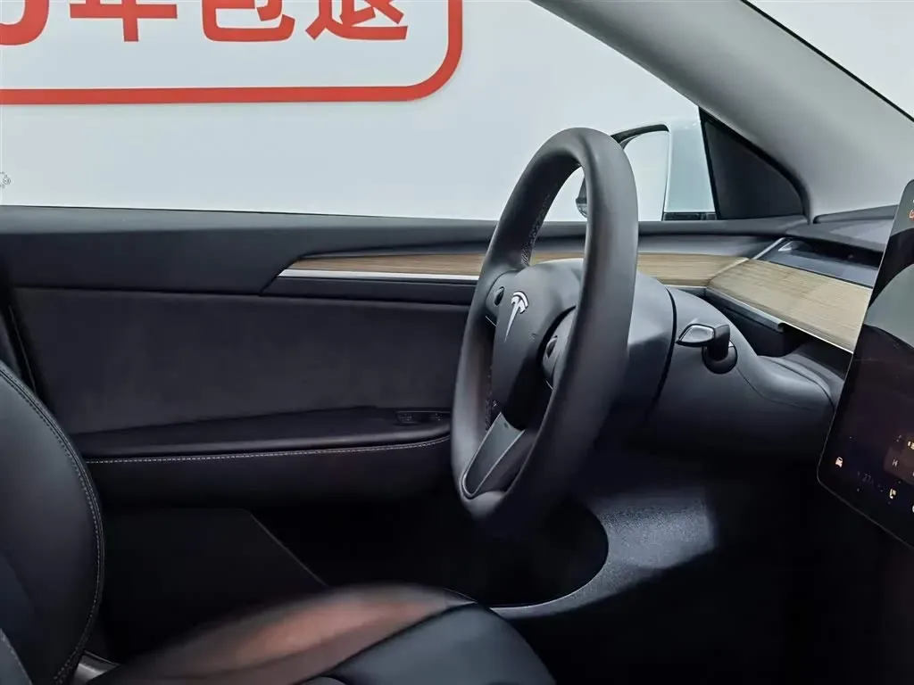 2022 Tesla Model Y BEV 60KWH,autocango,china used car exporter,china ev exporter,chinese used car exporter,chinese used ev exporter