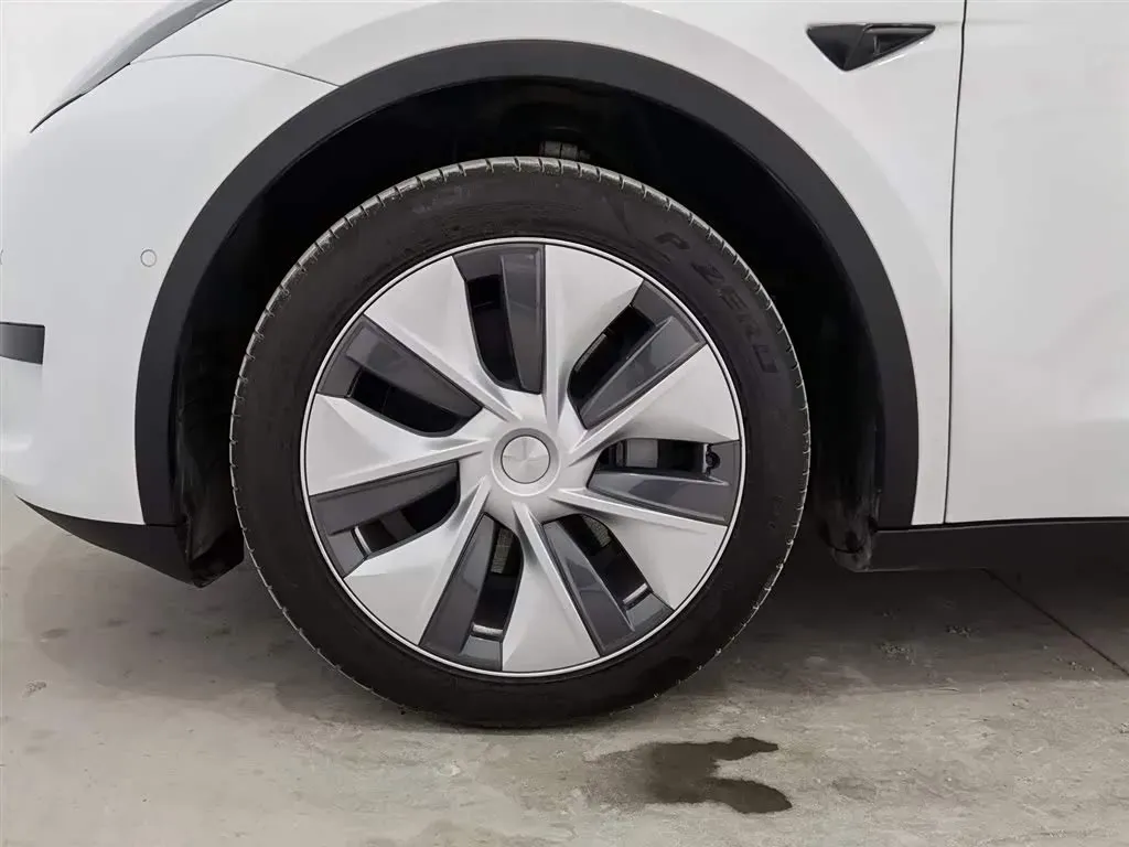 2022 Tesla Model Y BEV 60KWH,autocango,china used car exporter,china ev exporter,chinese used car exporter,chinese used ev exporter