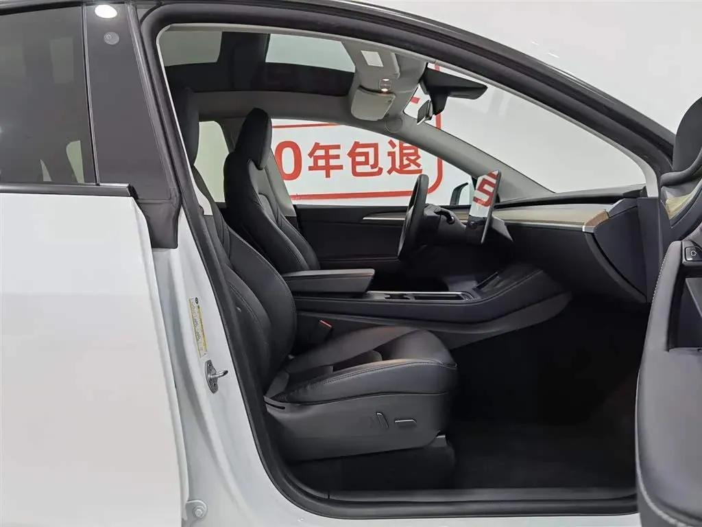 2022 Tesla Model Y BEV 60KWH,autocango,china used car exporter,china ev exporter,chinese used car exporter,chinese used ev exporter
