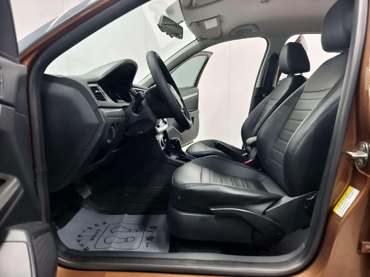 2015 Volkswagen Gran Lavida 1.6L 110HP L4 6AT,autocango,china used car exporter,china ev exporter,chinese used car exporter,chinese used ev exporter