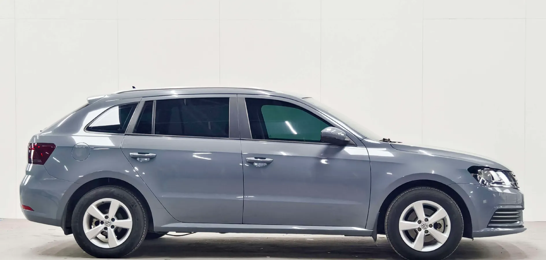 2015 Volkswagen Gran Lavida 1.6L 110HP L4 6AT,autocango,china used car exporter,china ev exporter,chinese used car exporter,chinese used ev exporter