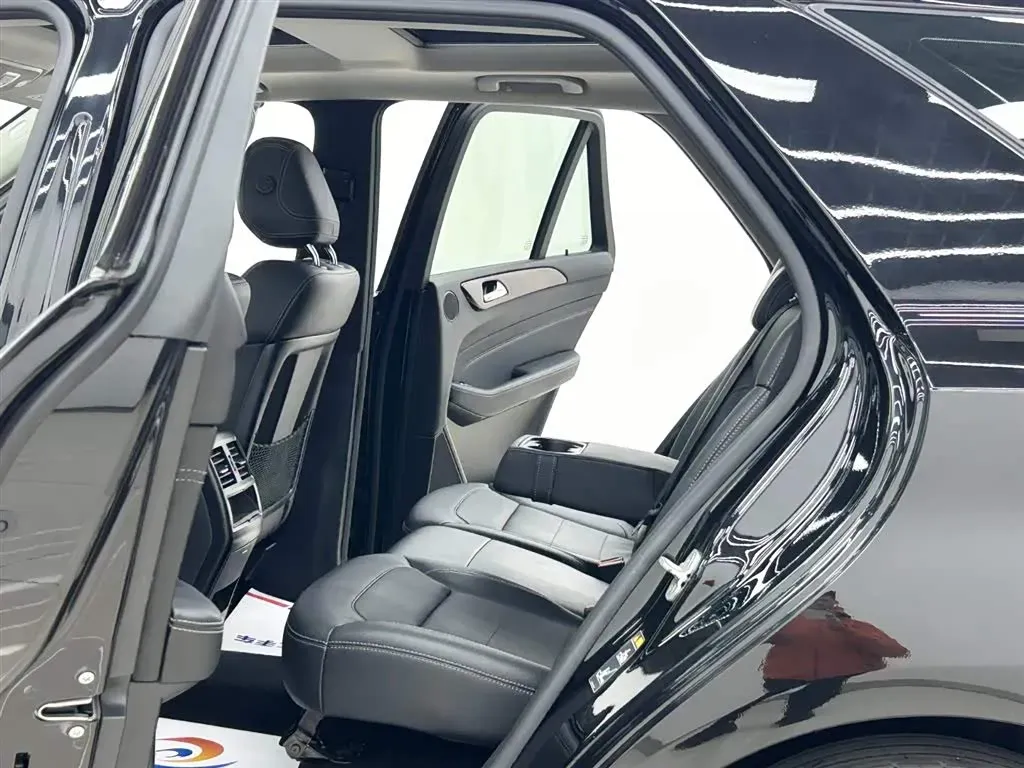 2014 Mercedes-Benz M Class 3.0T 333HP V6 7AT,autocango,china used car exporter,china ev exporter,chinese used car exporter,chinese used ev exporter