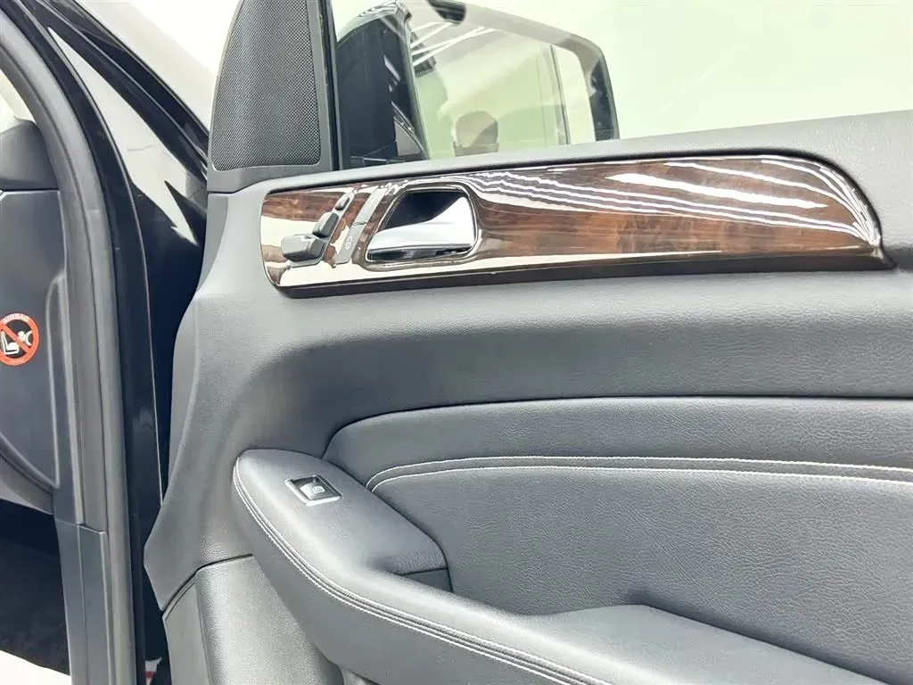 2014 Mercedes-Benz M Class 3.0T 333HP V6 7AT,autocango,china used car exporter,china ev exporter,chinese used car exporter,chinese used ev exporter