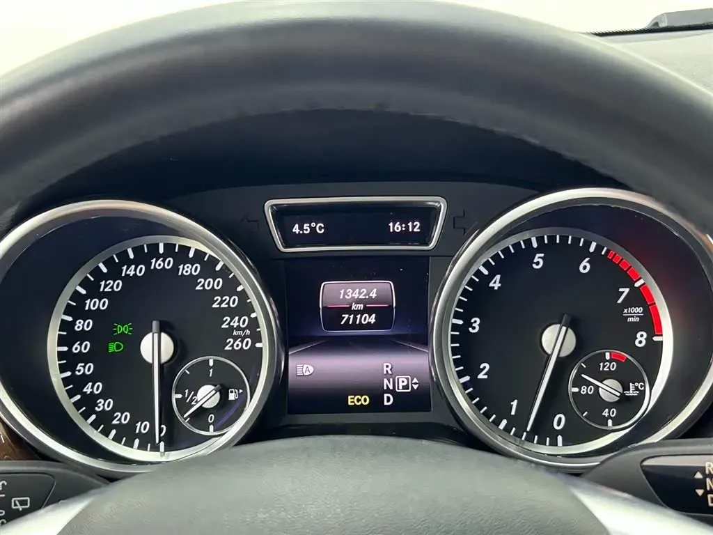 2014 Mercedes-Benz M Class 3.0T 333HP V6 7AT,autocango,china used car exporter,china ev exporter,chinese used car exporter,chinese used ev exporter