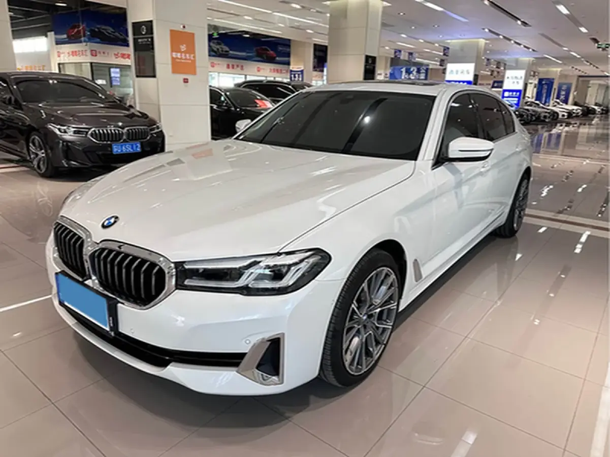 2021 BMW 5 Series 2.0T 252HP L4 8AT