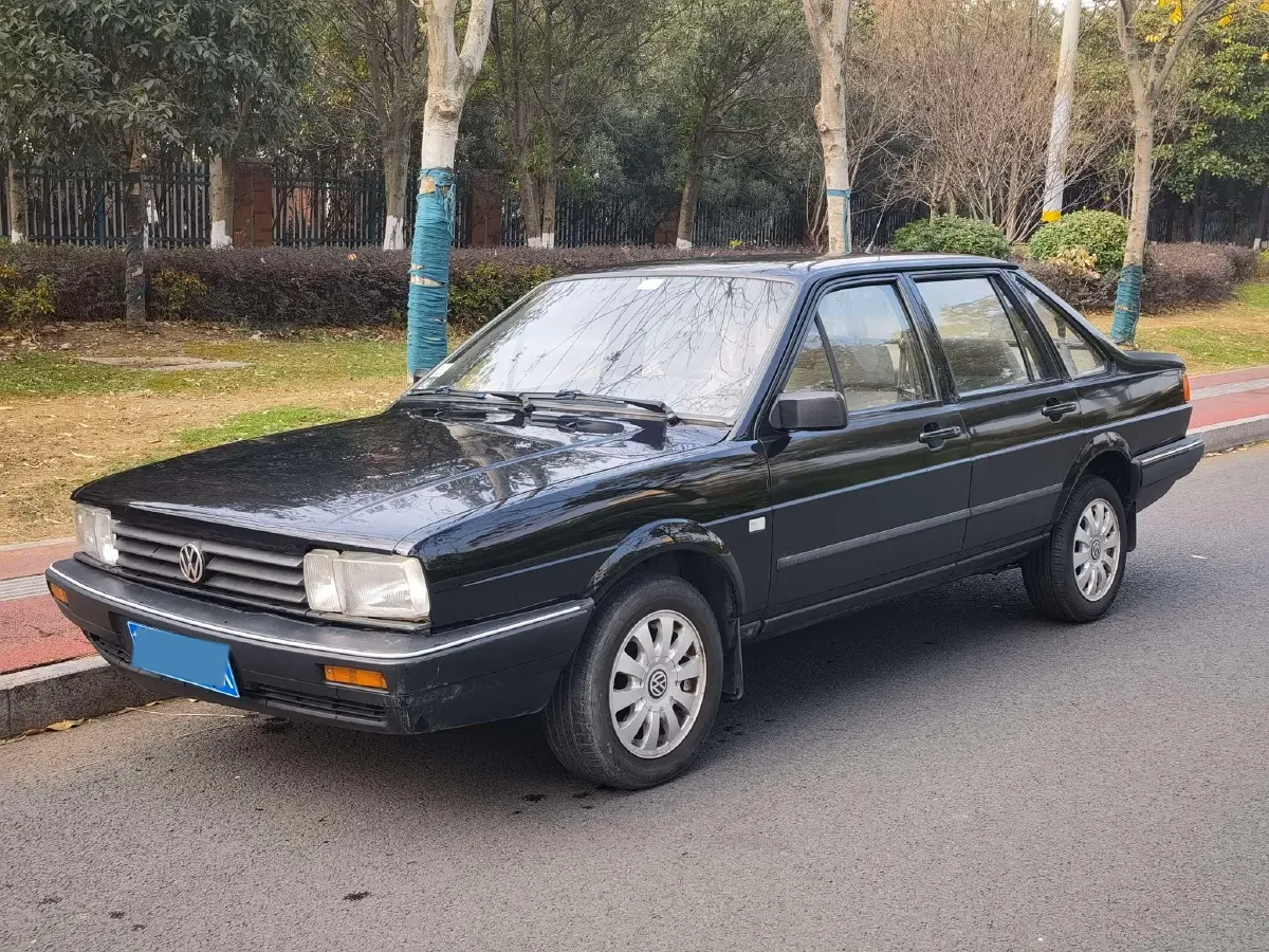 2007 Volkswagen Santana Classic 1.8L 95HP L4 5MT,autocango,china used car exporter,china ev exporter,chinese used car exporter,chinese used ev exporter