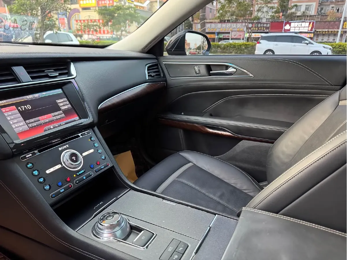 2015 Ford Taurus 2.0T 245HP L4 6AT,autocango,china used car exporter,china ev exporter,chinese used car exporter,chinese used ev exporter