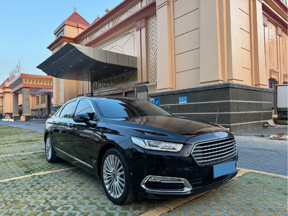 2015 Ford Taurus 2.0T 245HP L4 6AT,autocango,china used car exporter,china ev exporter,chinese used car exporter,chinese used ev exporter